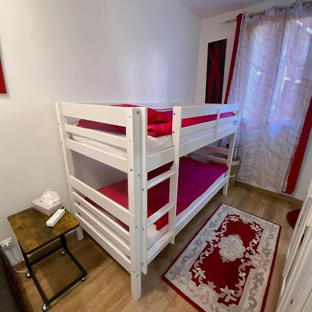 Nice Apartment Ideal To Visit Paris Clichy Kültér fotó
